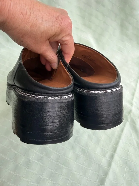 Black Matisse Leather Slip-On Clog - Picture 6 of 8